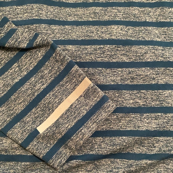 Nike pullover - Picture 4 of 4